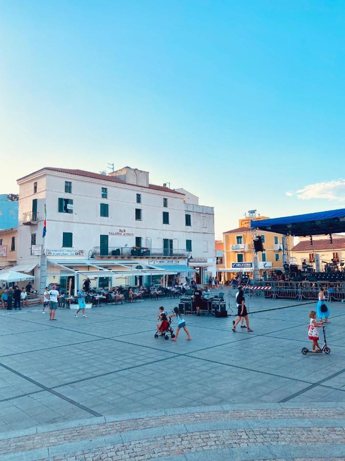 Palazzo Antico Hotel Santa Teresa Gallura Buitenkant foto